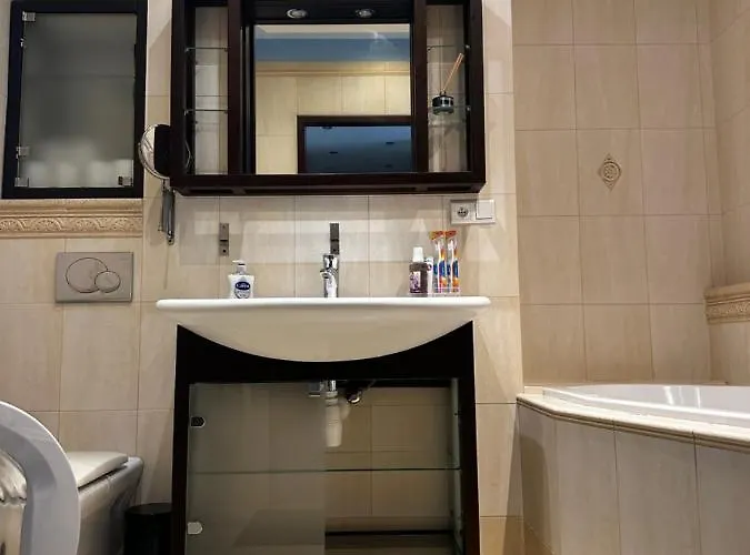 Apartament Lazurowa Hotel *